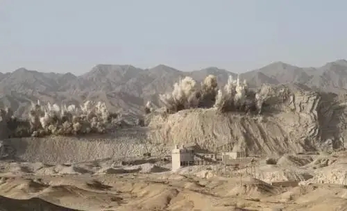 現(xiàn)在開采礦山都在用什么設(shè)備？